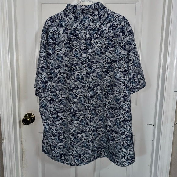 Chaps Men's Navy Palm Pattern Shirt - Picture 3 of 3